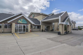  Quality Inn West Edmonton  Эдмонтон